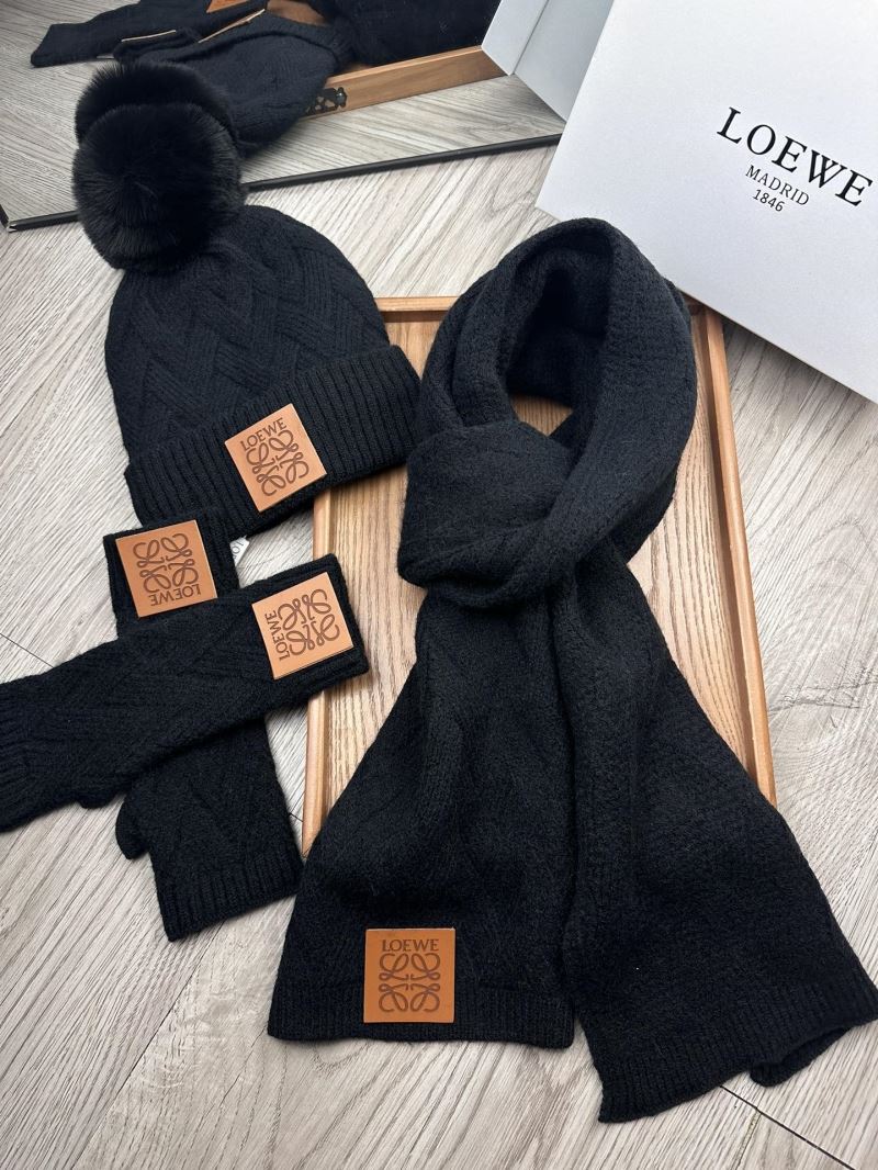 Loewe Caps Scarfs